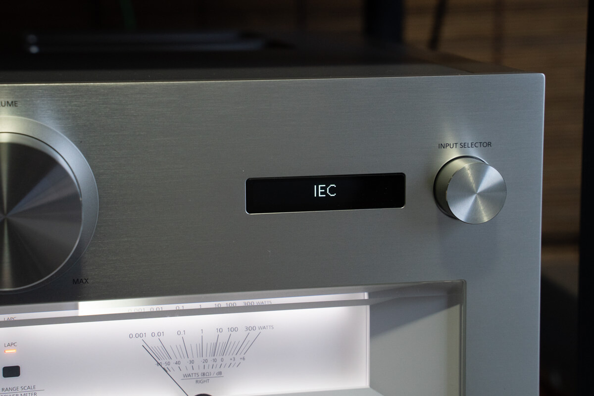 IECモードのディスプレイ
