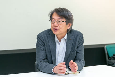 井谷哲也氏