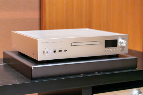 SL-G700 前面