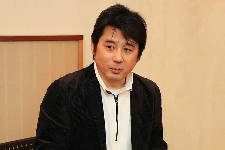 鈴木裕氏